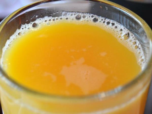 Pomarančni sok vpliva na možgane